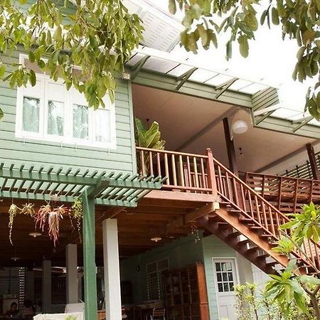 Ban Boonchu Bed and Breakfast Ayutthaya Eksteriør billede