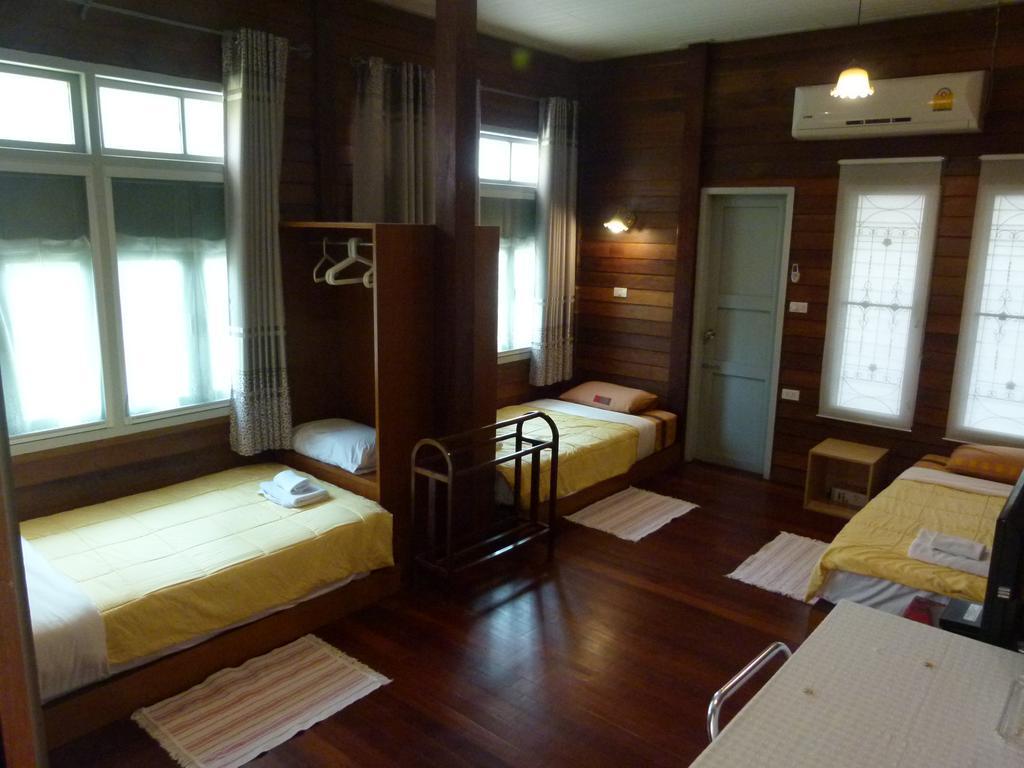 Ban Boonchu Bed and Breakfast Ayutthaya Eksteriør billede