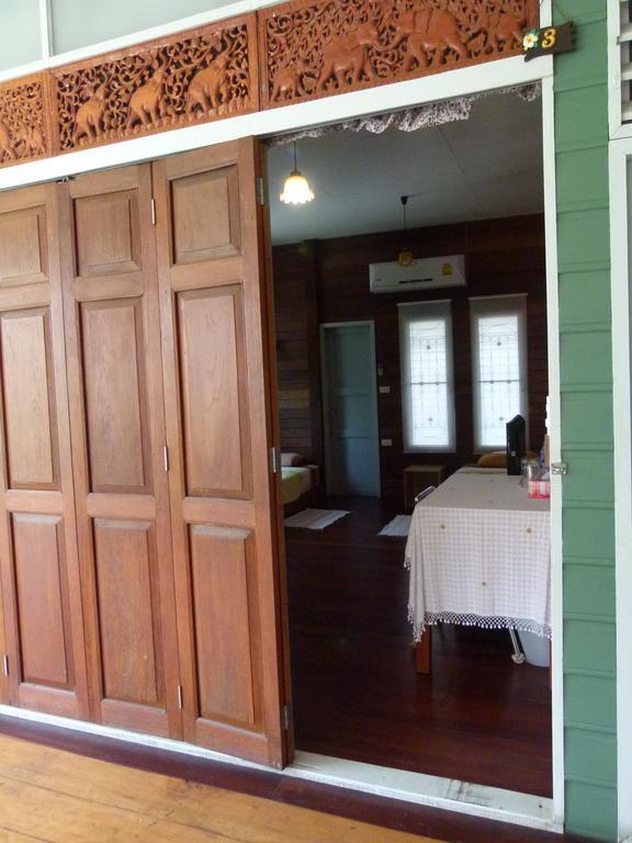 Ban Boonchu Bed and Breakfast Ayutthaya Eksteriør billede